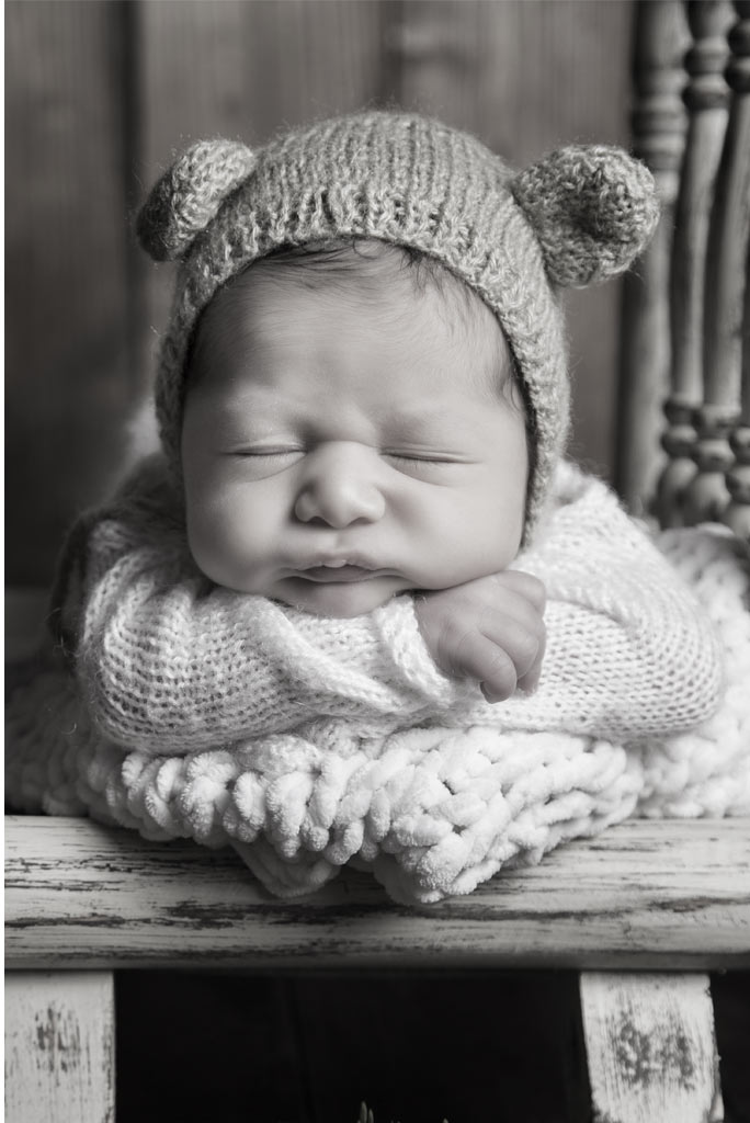Baby Boy newborn photographer in Thornhill
