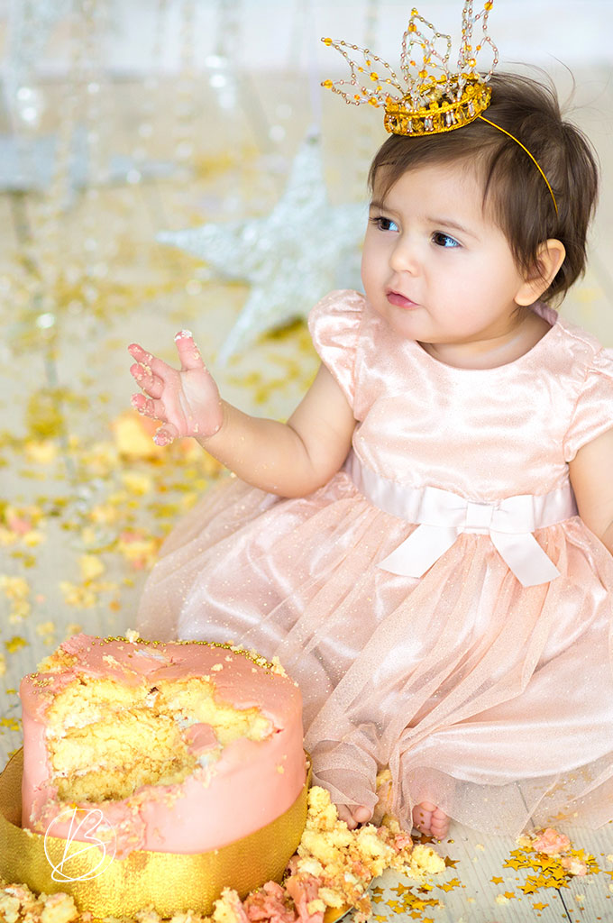 Baby Girl Cake Smash Photography Thornhill